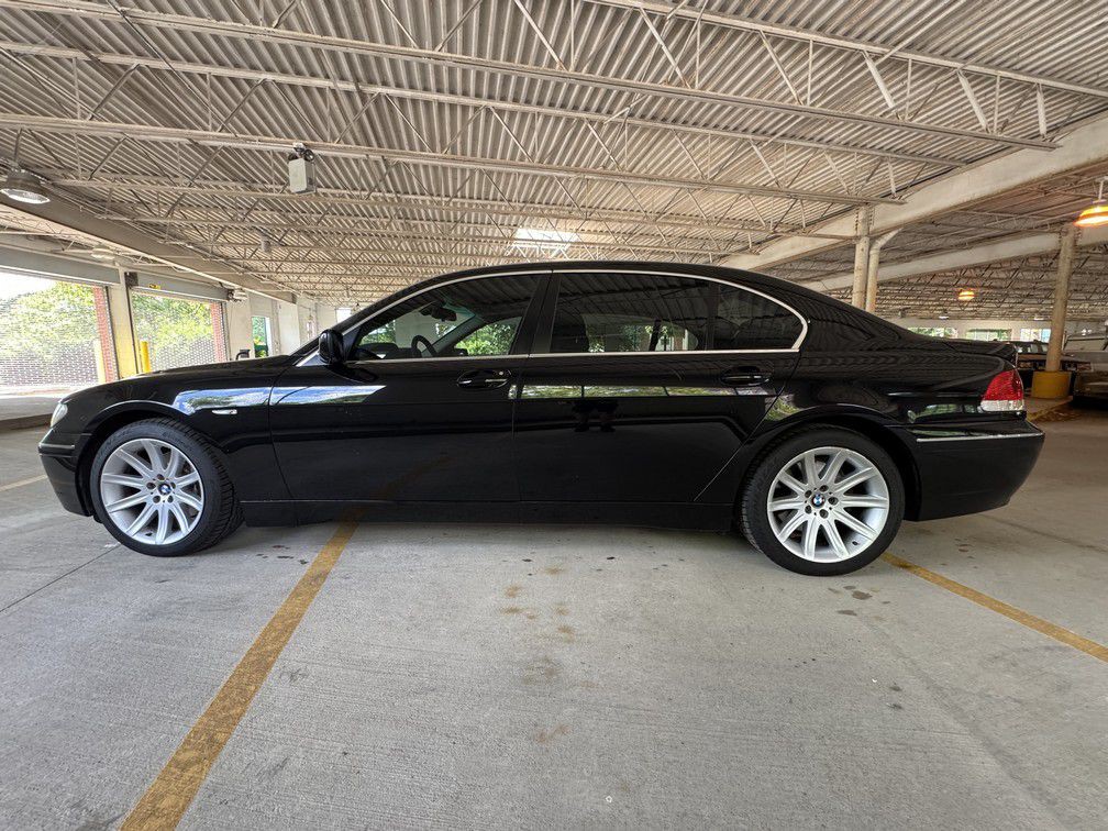 2005 BMW 7 Series Image 4