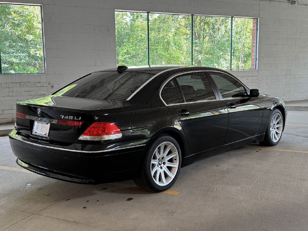 2005 BMW 7 Series Image 7