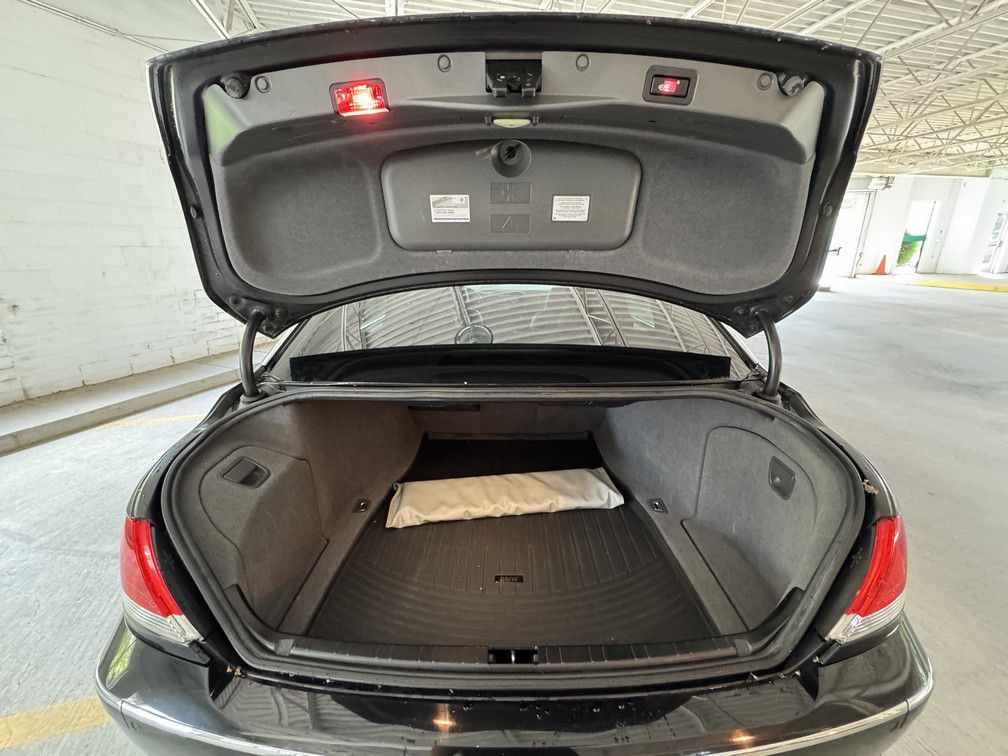 2005 BMW 7 Series Image 13