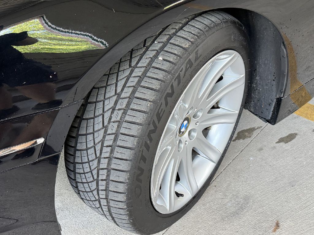 2005 BMW 7 Series Image 26