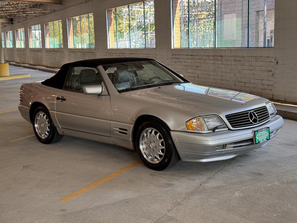 1998 Mercedes-Benz SL-Class Image 13
