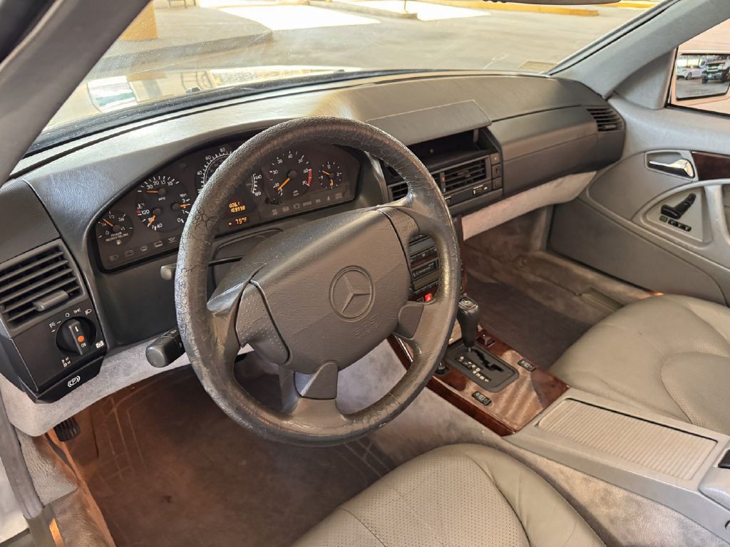 1998 Mercedes-Benz SL-Class Image 16