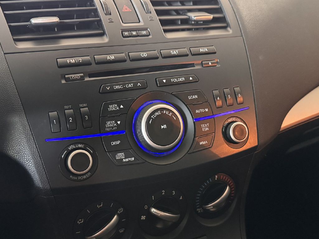 2012 Mazda Mazda3 Image 19