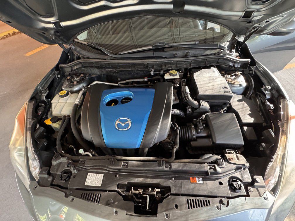 2012 Mazda Mazda3 Image 26