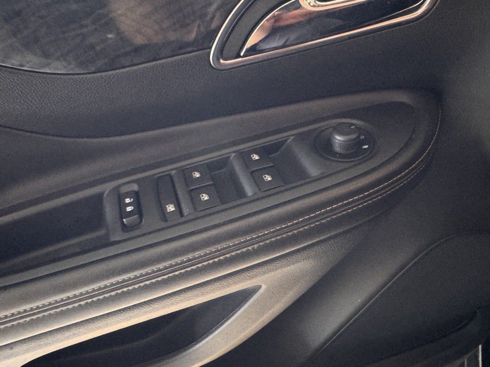 2015 Buick Enclave Image 22