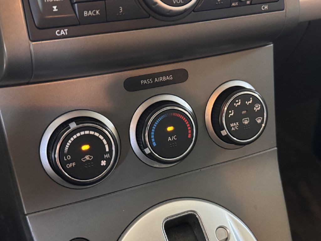 2010 Nissan Sentra Image 18