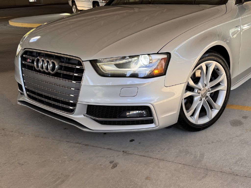 2013 Audi S4 Image 2