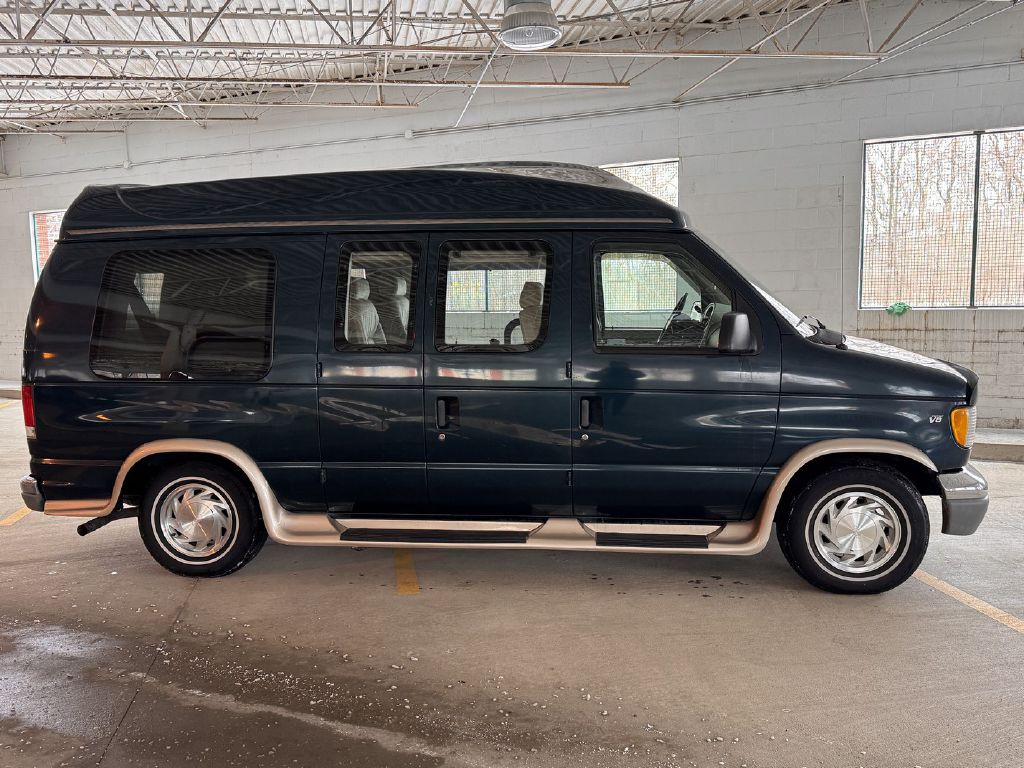 1998 Ford Econoline Image 7