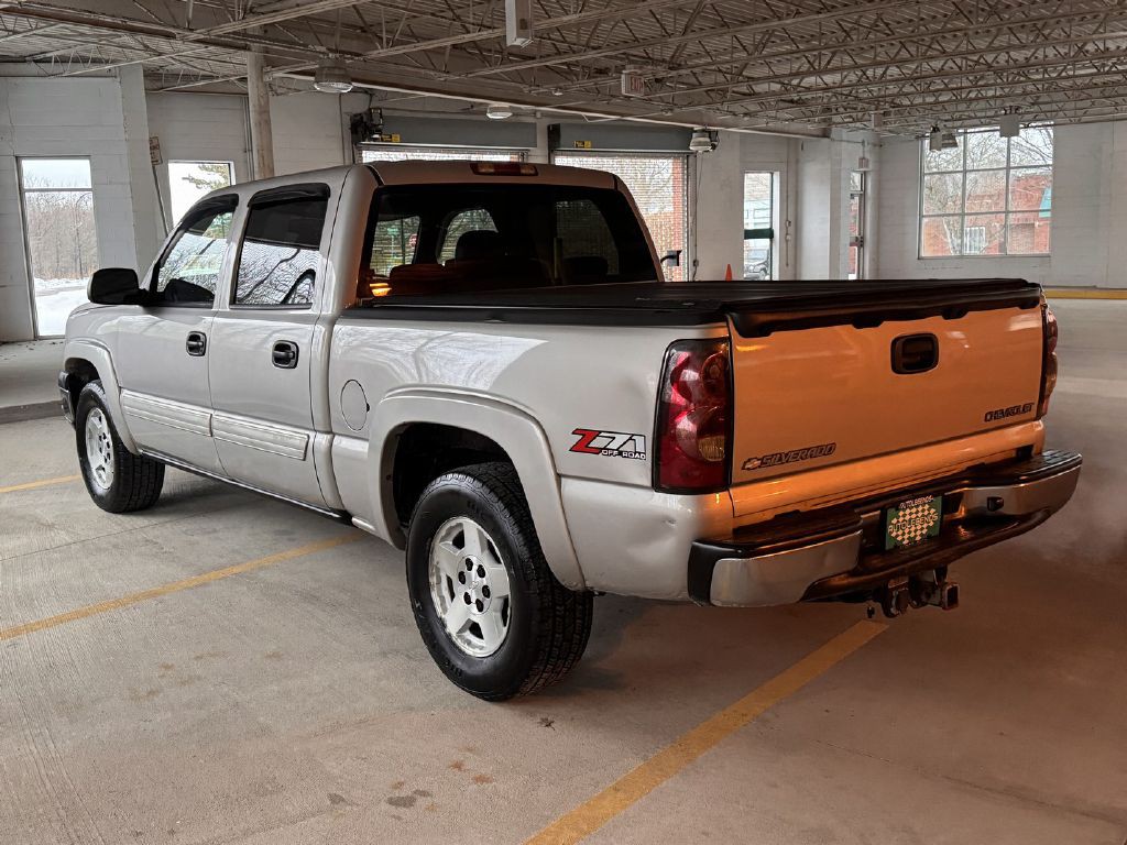 2005 Chevrolet Silverado 1500 Image 4