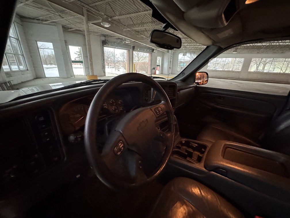 2005 Chevrolet Silverado 1500 Image 8
