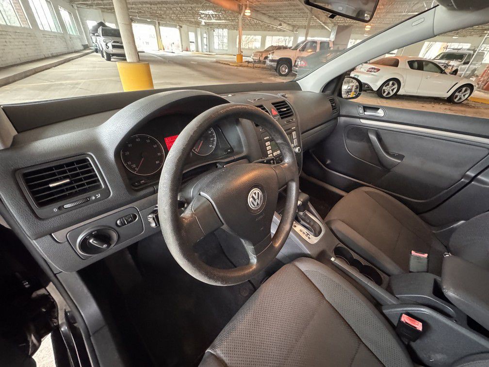 2007 Volkswagen Rabbit Image 10