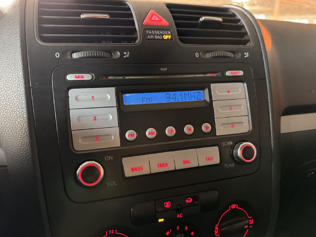 2007 Volkswagen Jetta Image 17