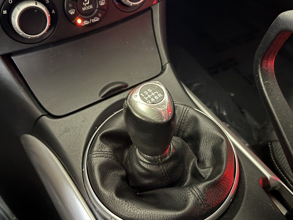 2005 Mazda RX-8 Image 17