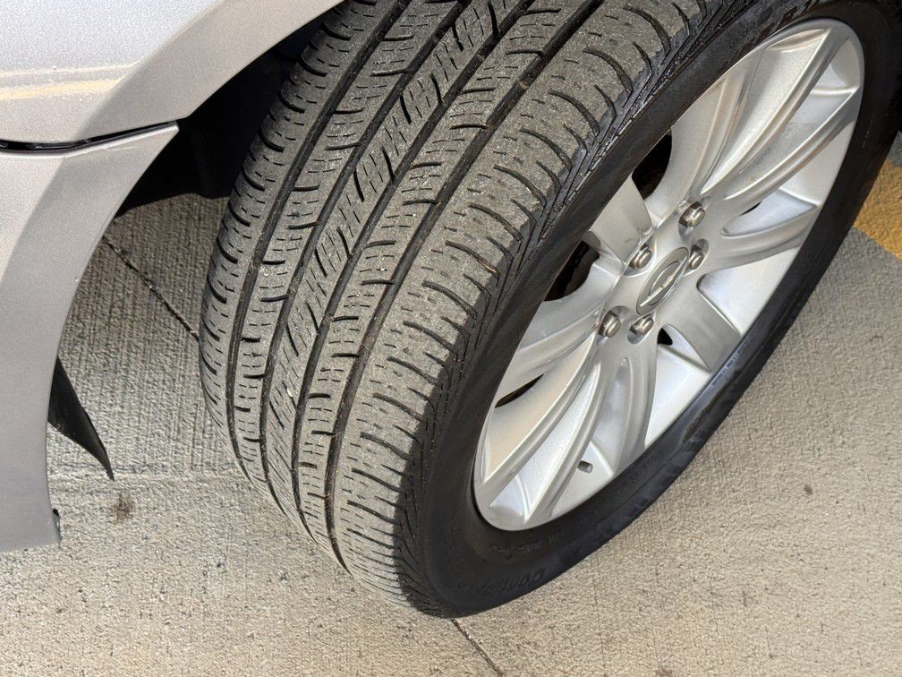 2013 Chrysler 200 Image 26