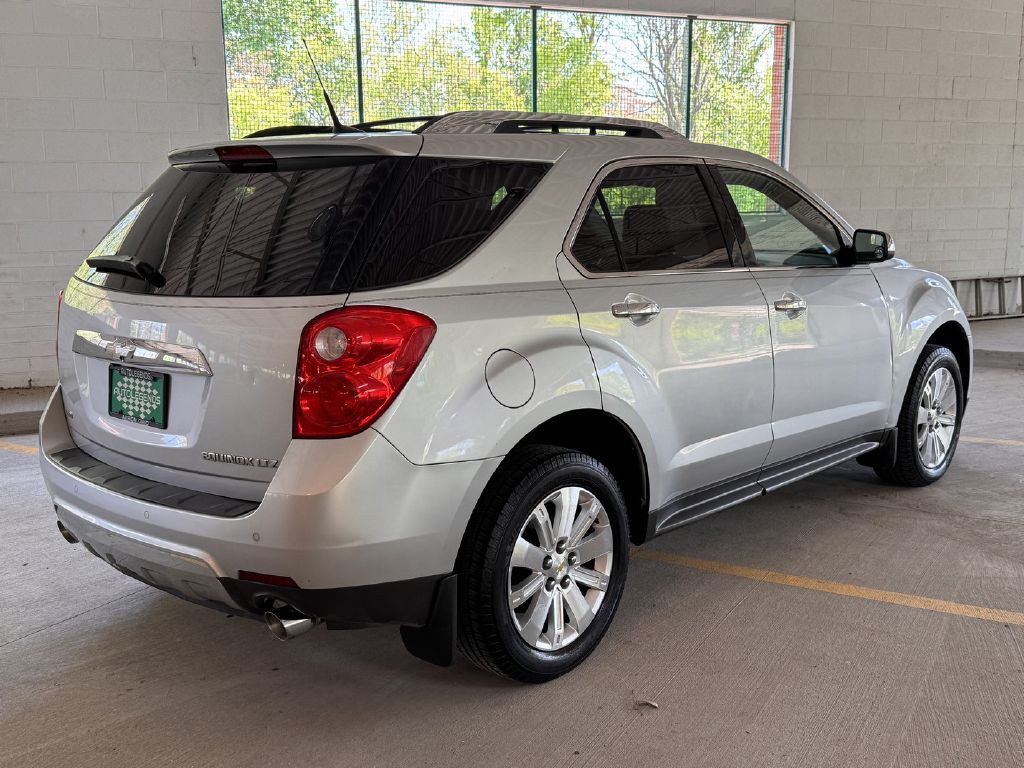 2010 Chevrolet Equinox Image 7