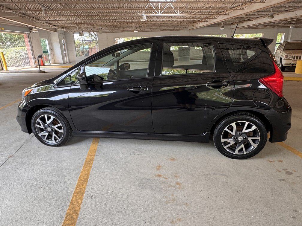 2015 Nissan Versa Image 3