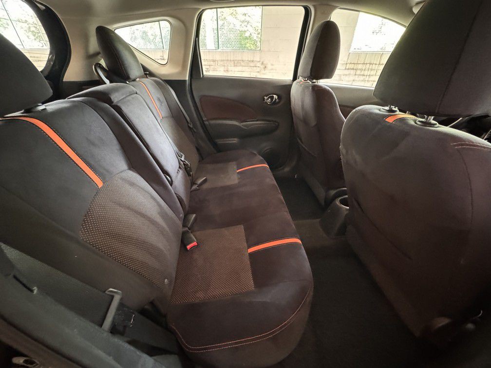 2015 Nissan Versa Image 13
