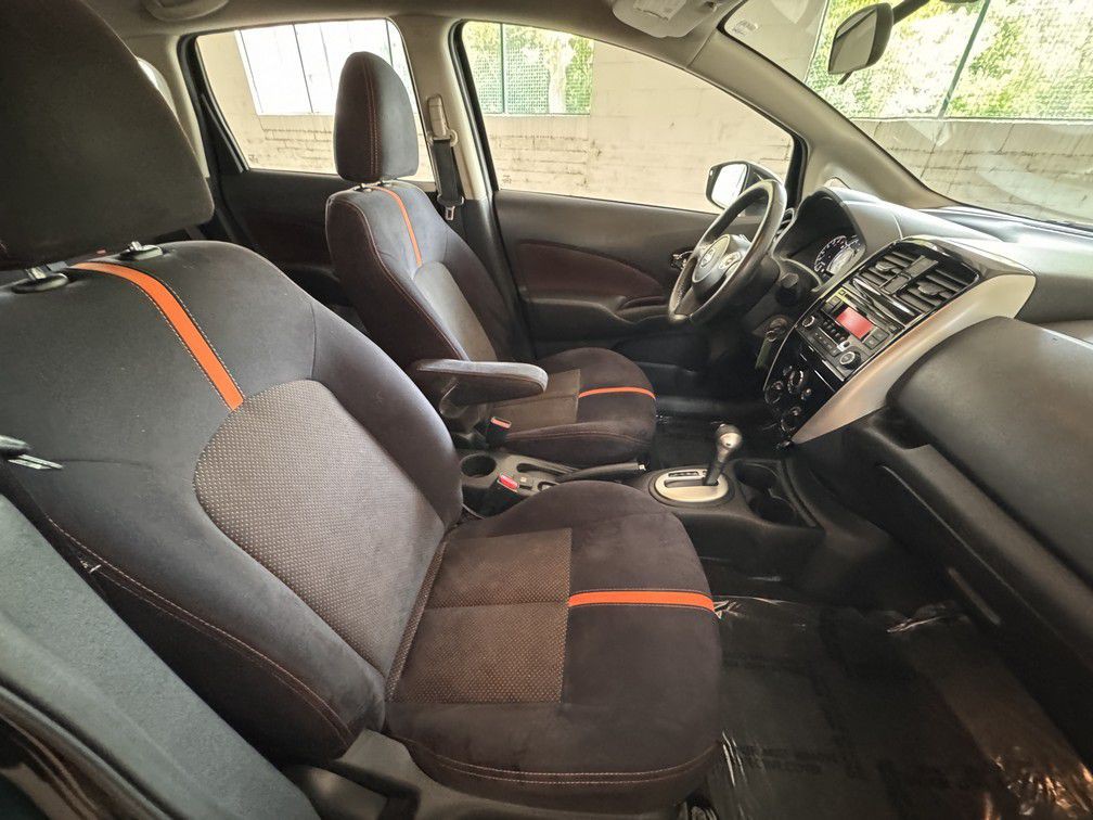 2015 Nissan Versa Image 14
