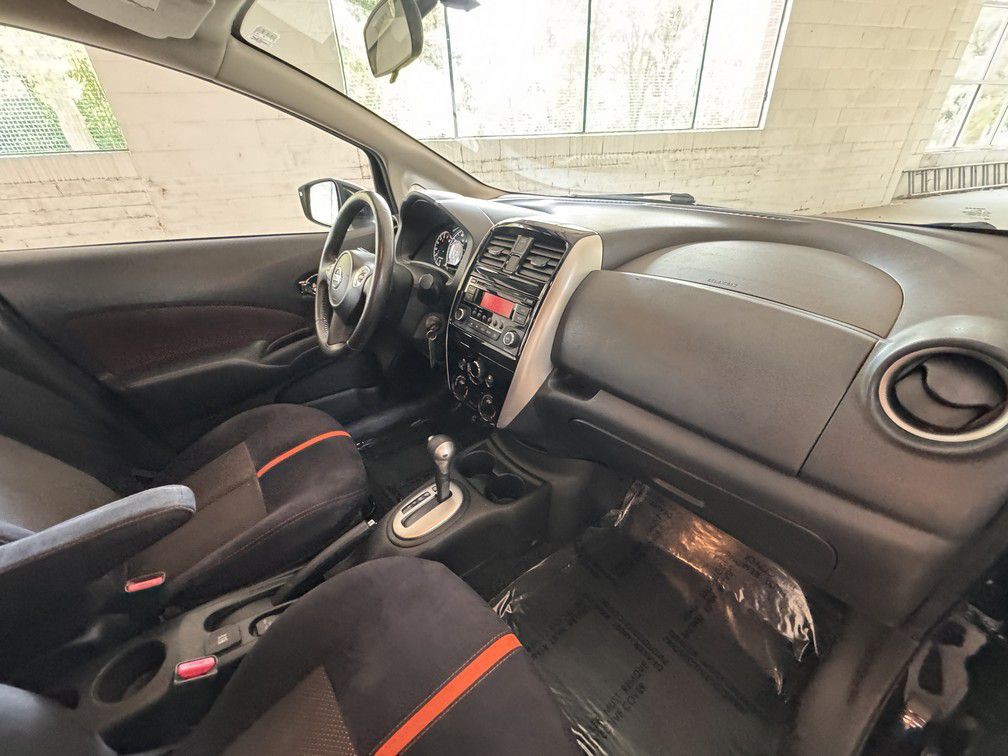 2015 Nissan Versa Image 15