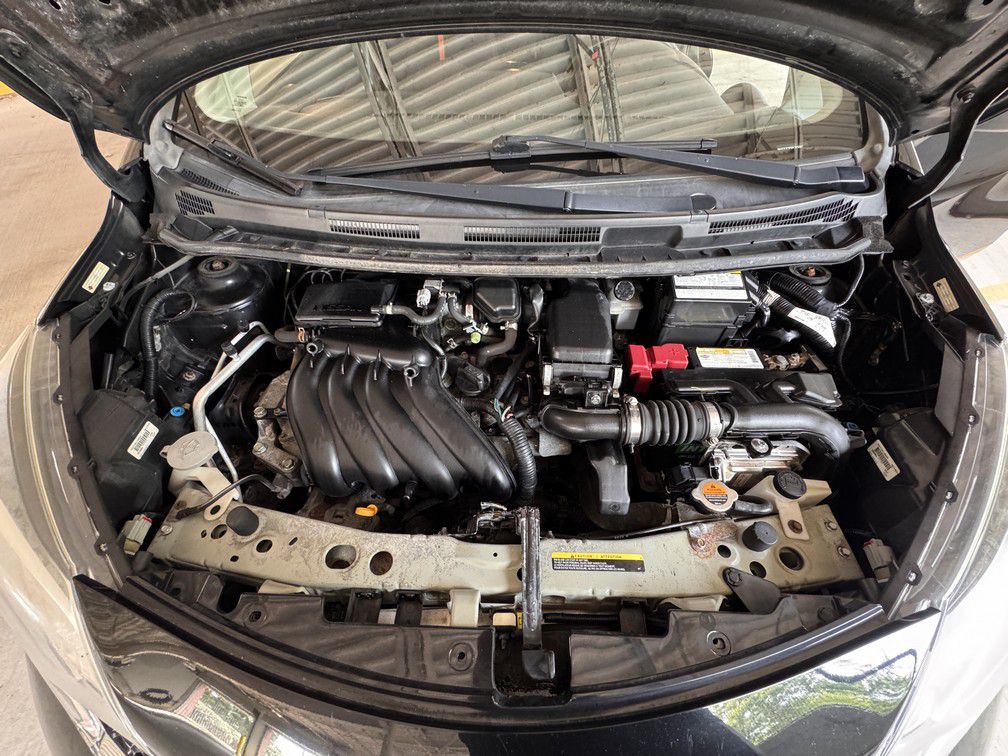 2015 Nissan Versa Image 24