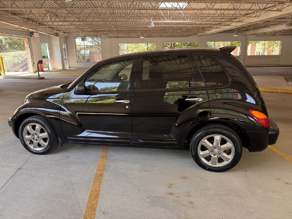 2005 Chrysler PT Cruiser Image 3