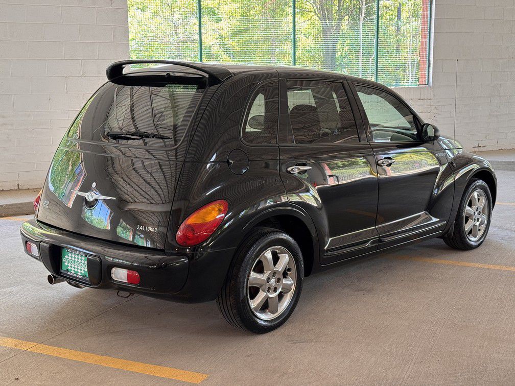 2005 Chrysler PT Cruiser Image 6