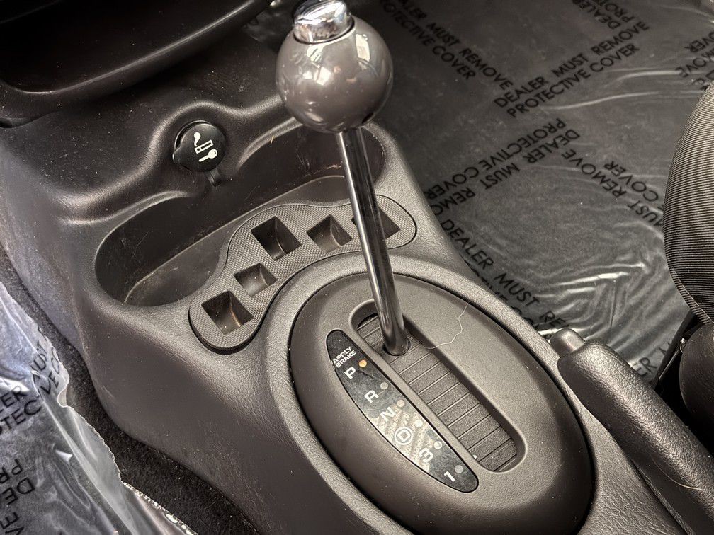2005 Chrysler PT Cruiser Image 18
