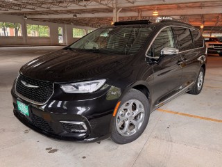 Image for 2023 Chrysler Pacifica Limited ID: 7599297