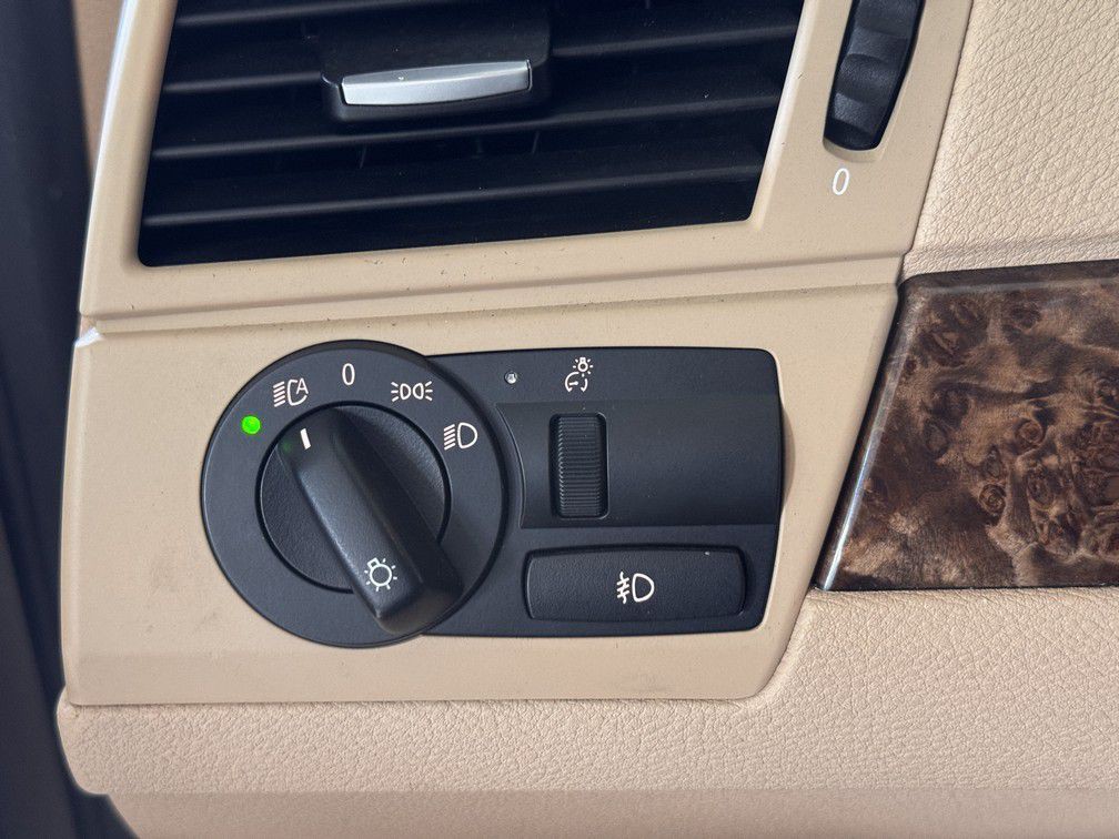 2008 BMW X3 Image 22