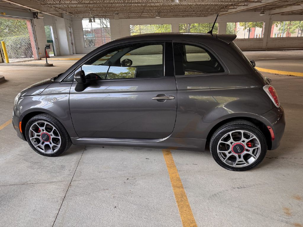 2014 FIAT 500 Image 3