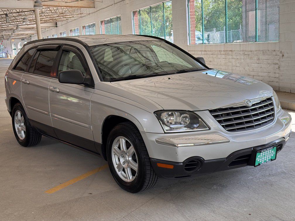 2006 Chrysler Pacifica Image 8