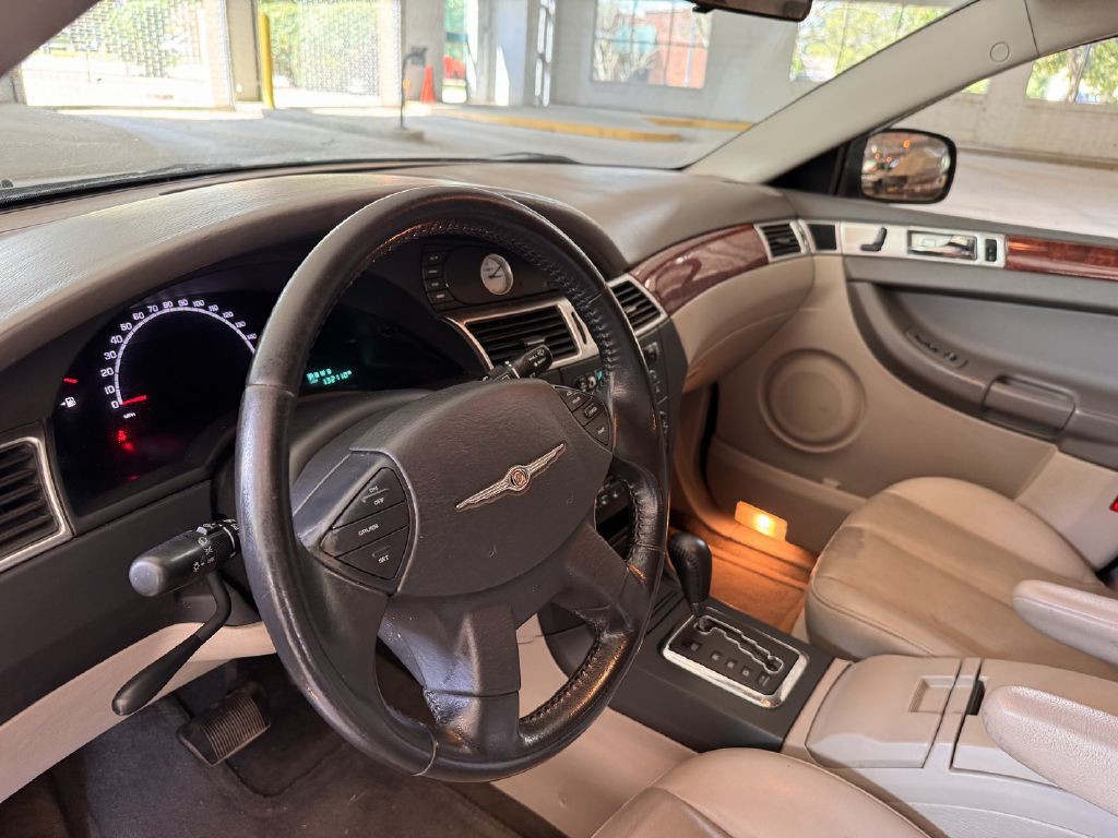2006 Chrysler Pacifica Image 10
