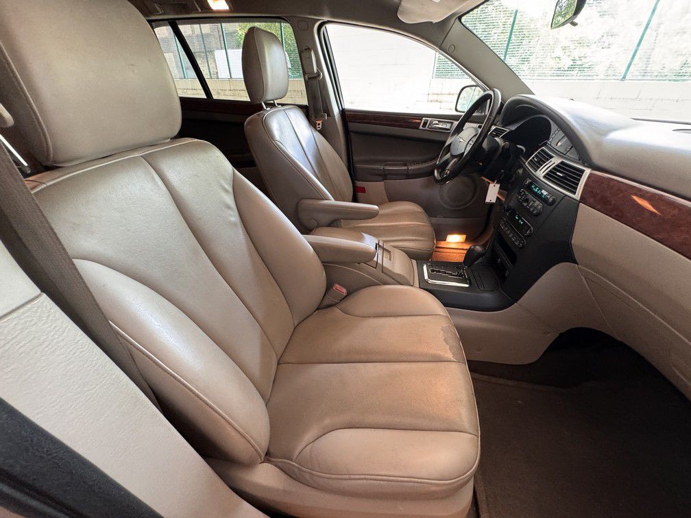 2006 Chrysler Pacifica Image 16