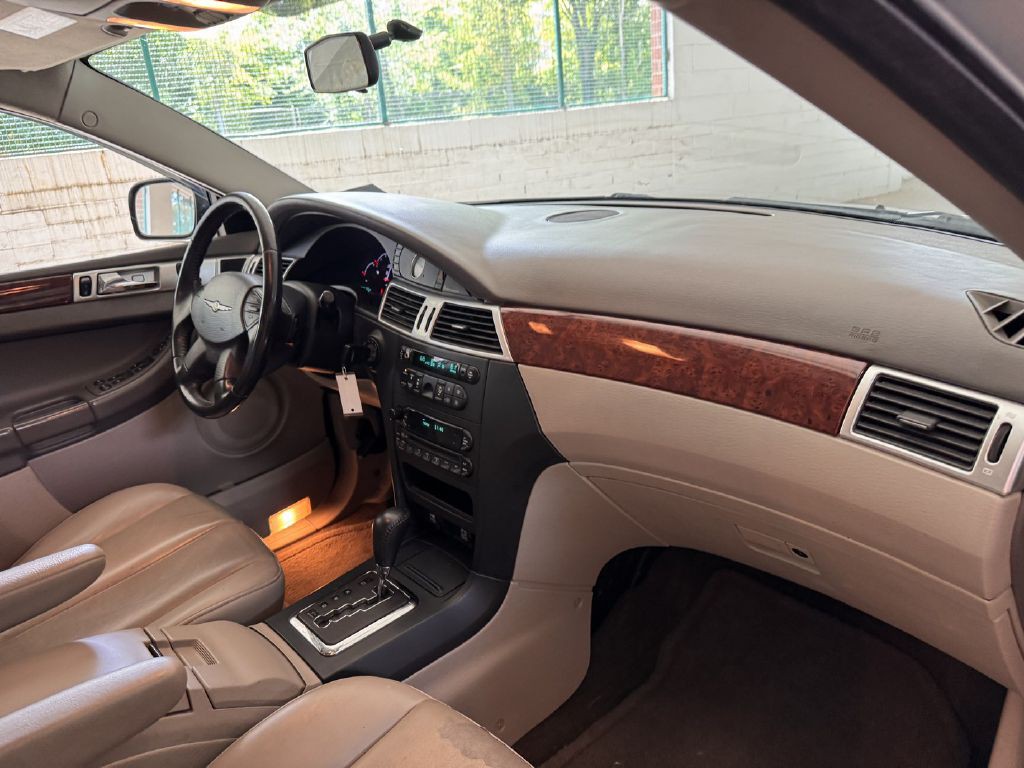 2006 Chrysler Pacifica Image 17