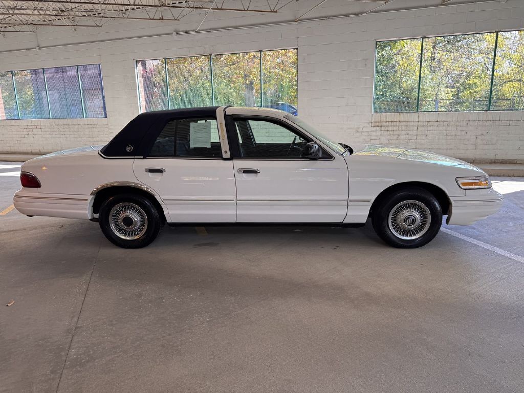 1996 Mercury Grand Marquis Image 7