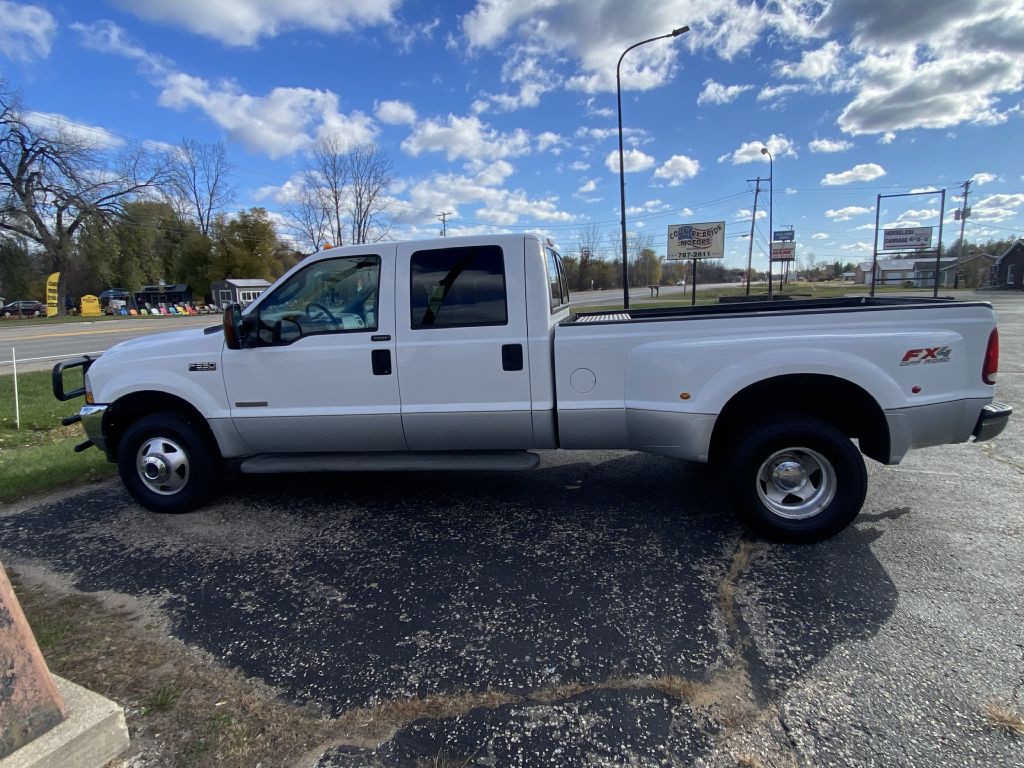 2004 Ford F-350 Image 3