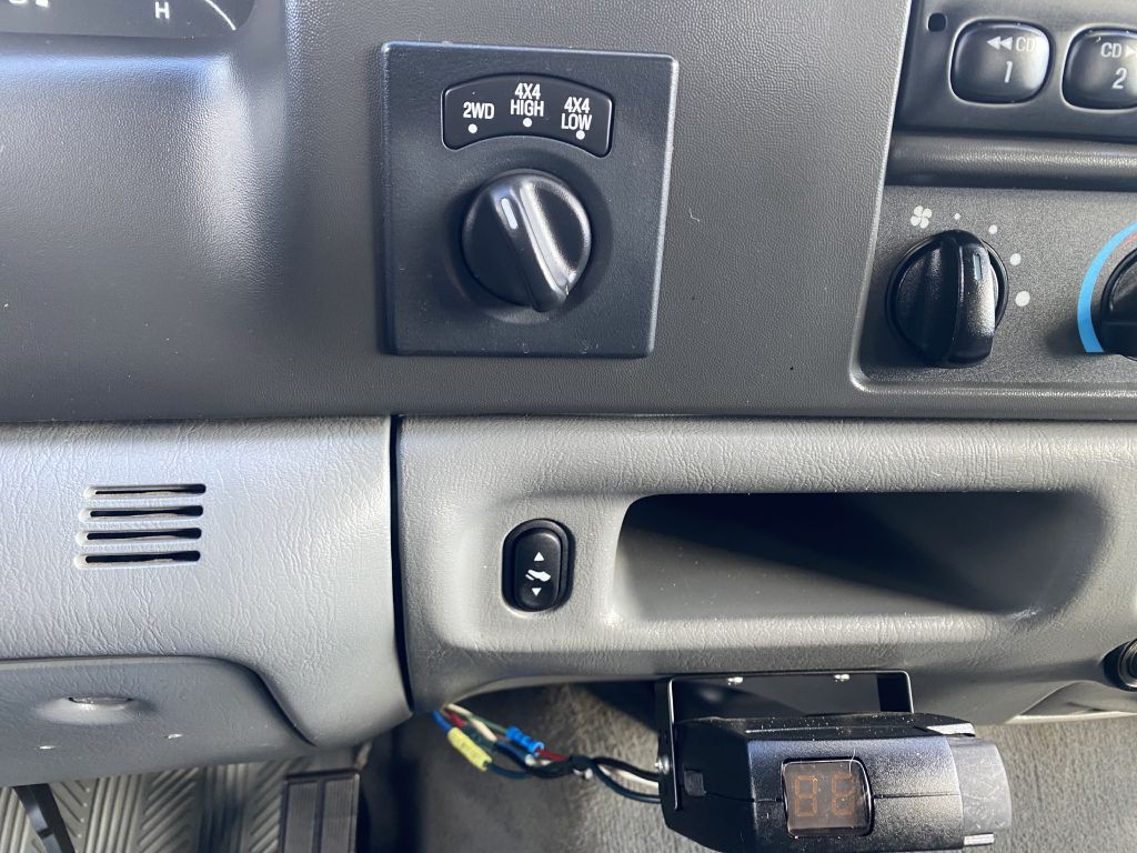 2004 Ford F-350 Image 18