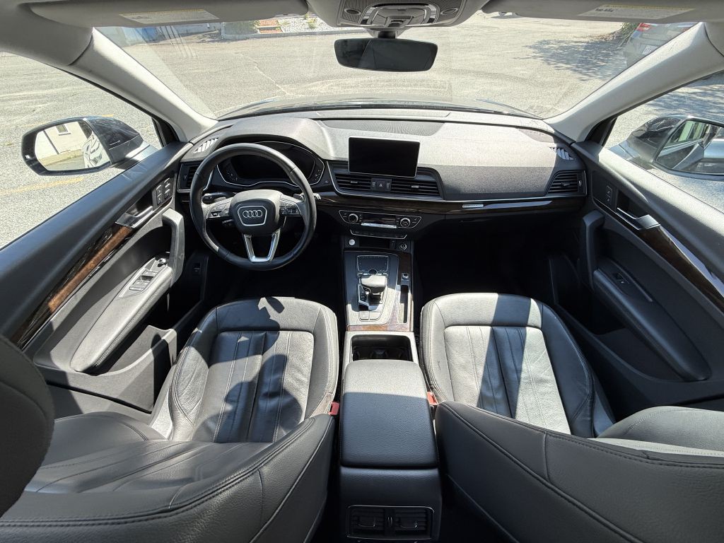 2019 Audi Q5 Image 14