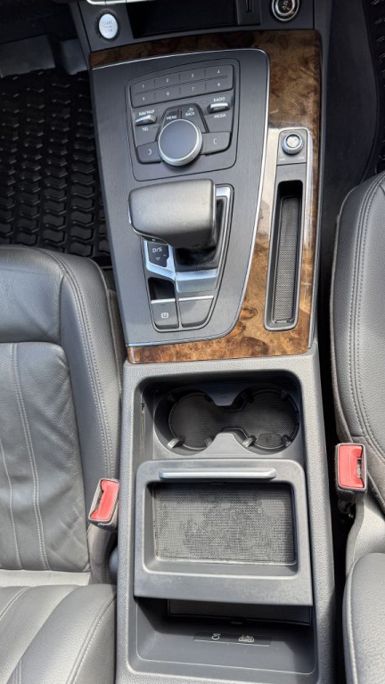 2018 Audi Q5 Image 20