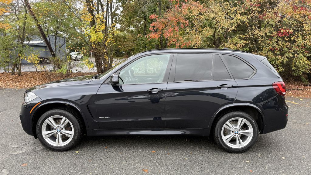 2017 BMW X5 Image 2