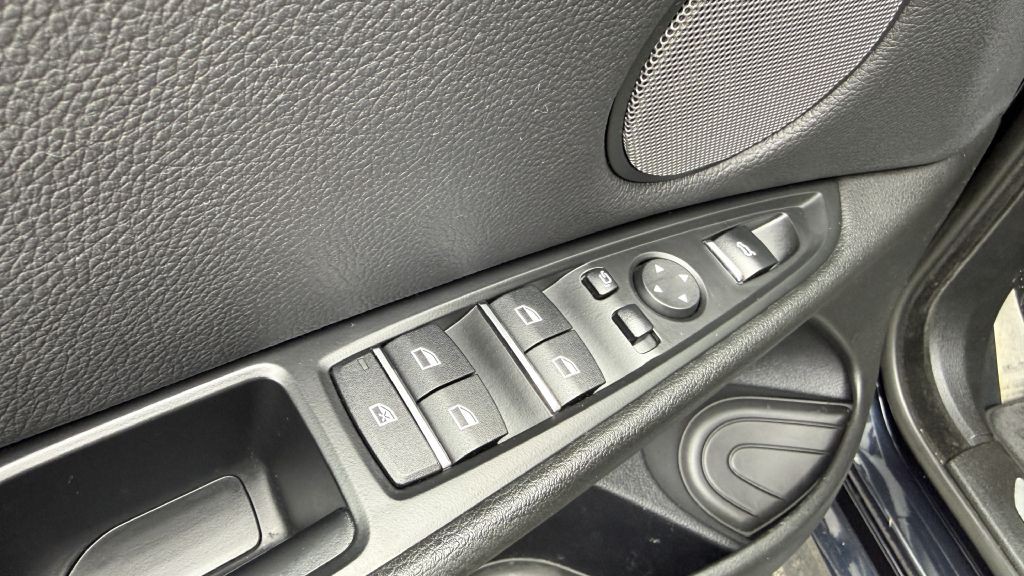 2017 BMW X5 Image 17