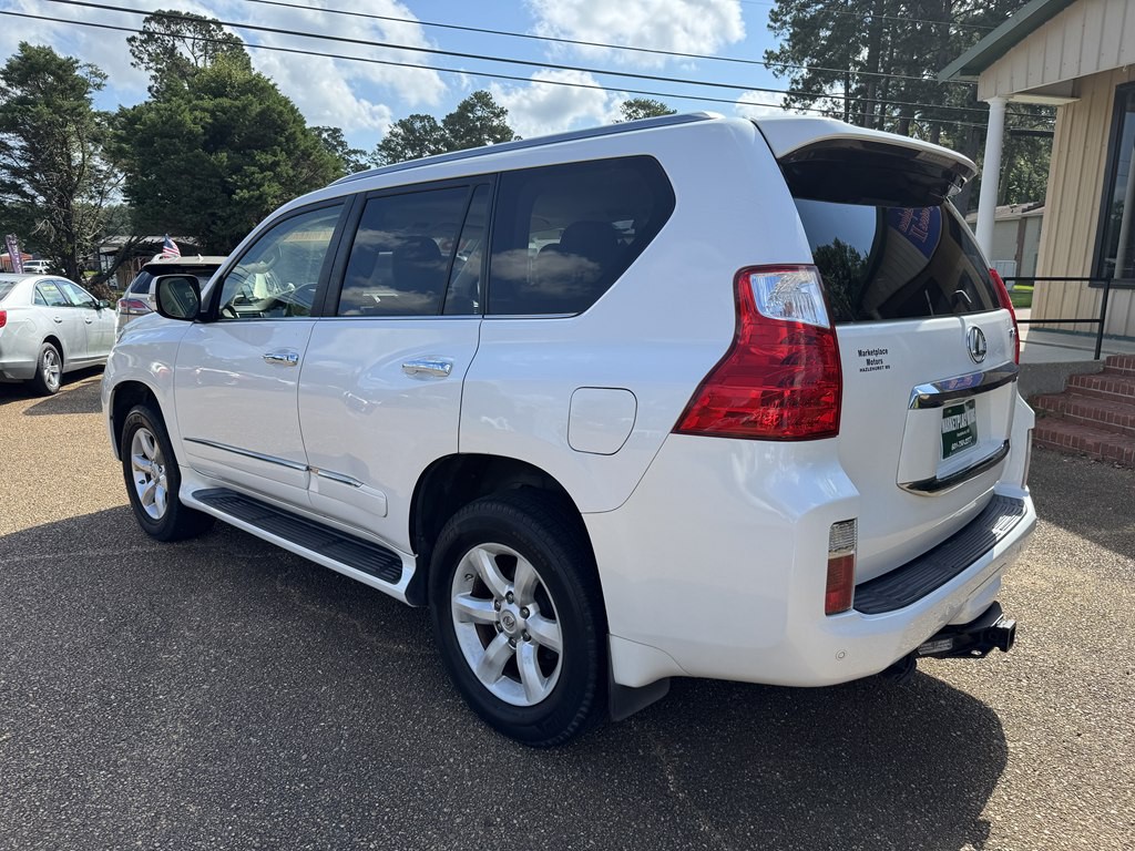 2013 Lexus GX 460 Image 3