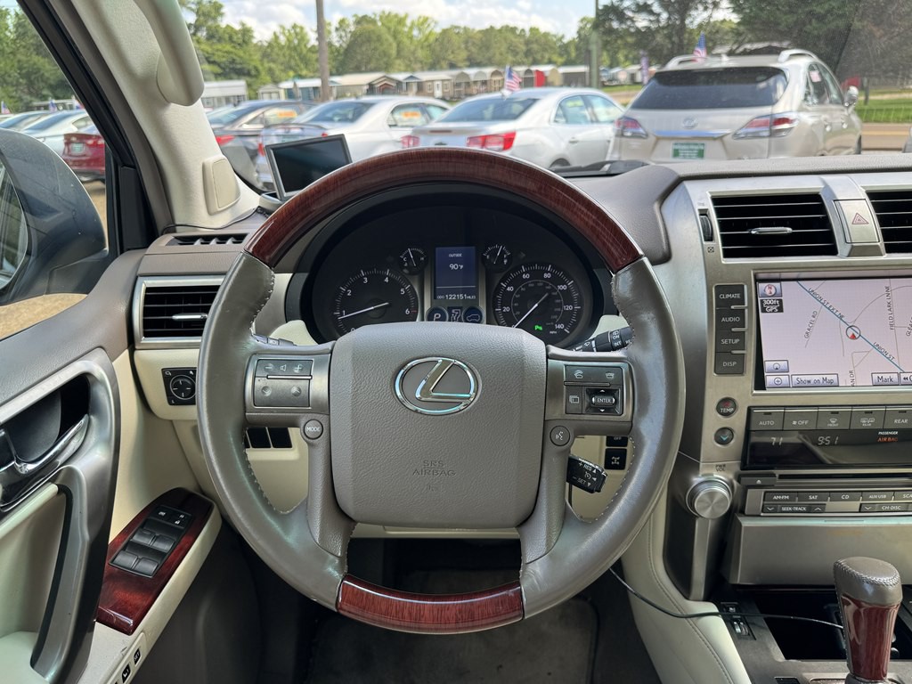 2013 Lexus GX 460 Image 12