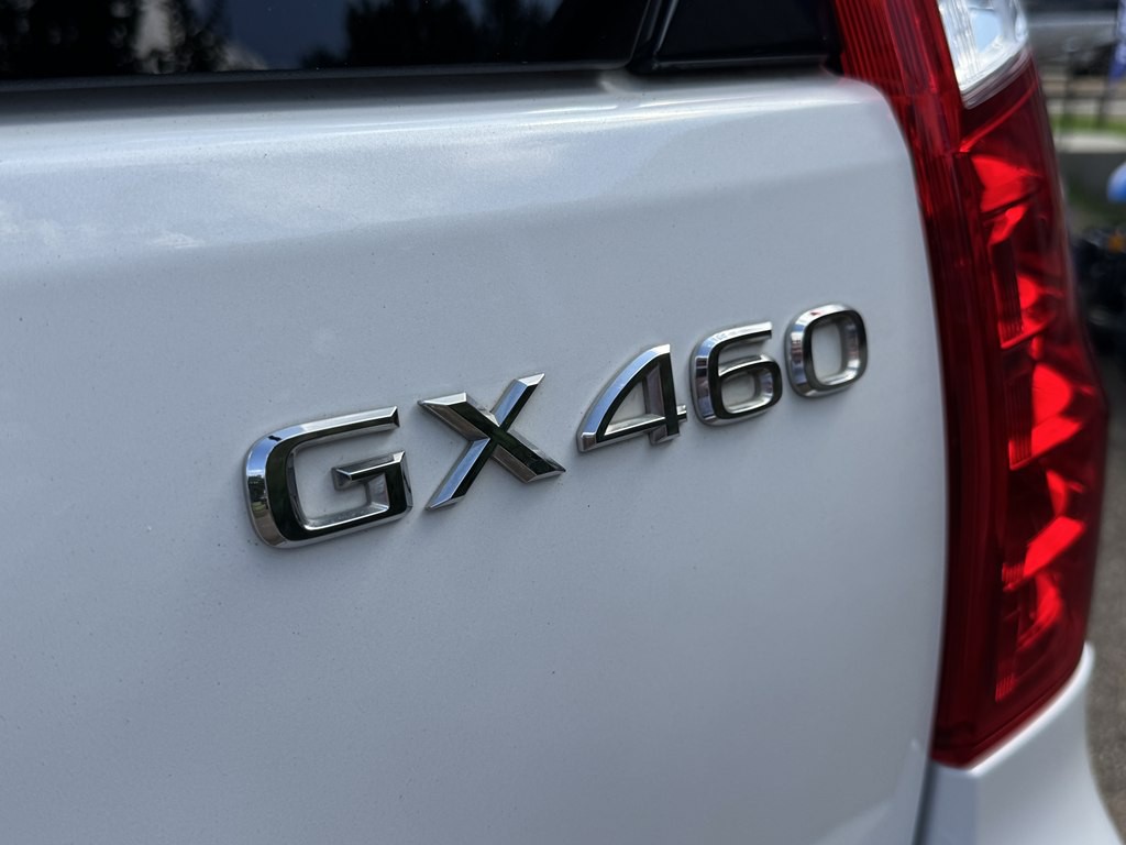 2013 Lexus GX 460 Image 24