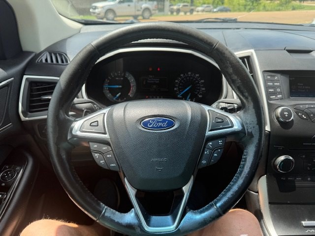 2015 Ford Edge Image 8