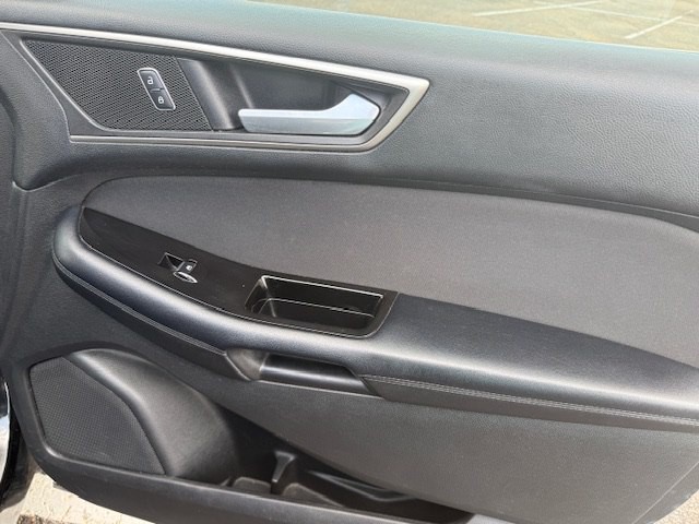 2015 Ford Edge Image 13