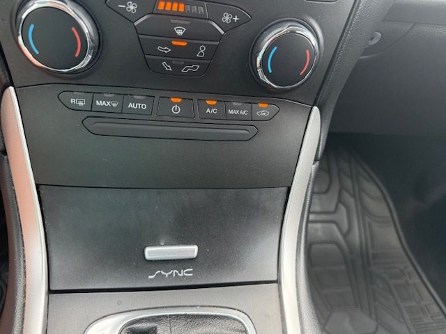 2015 Ford Edge Image 20