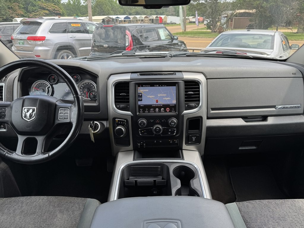 2016 RAM 1500 Image 8