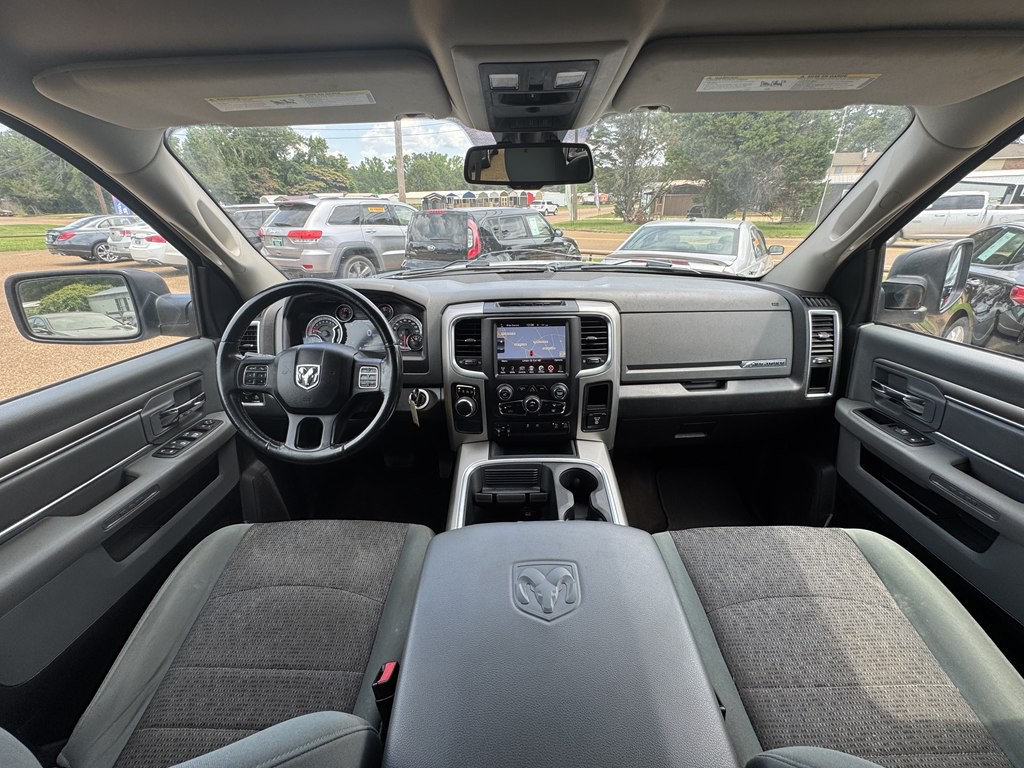 2016 RAM 1500 Image 9