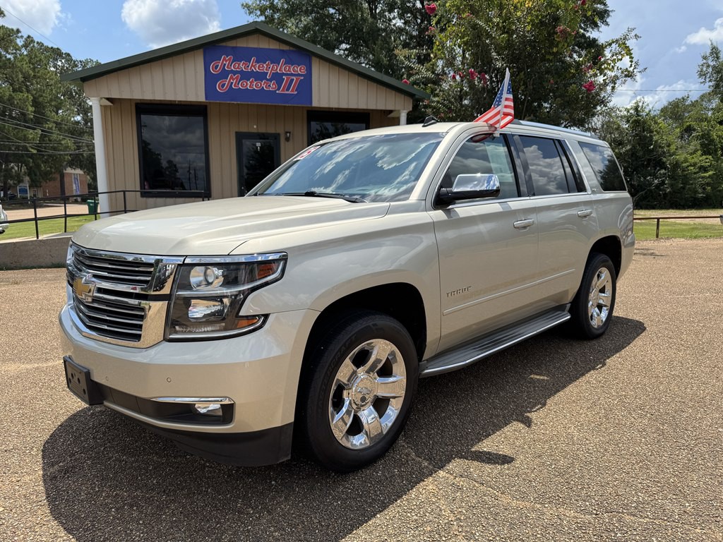 2015 Chevrolet Tahoe Image 1